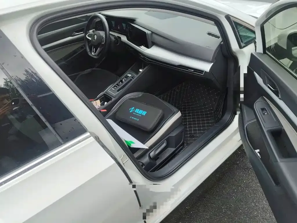 Volkswagen Golf 2021 280TSI DSG Pro — Фото автомобиля 19