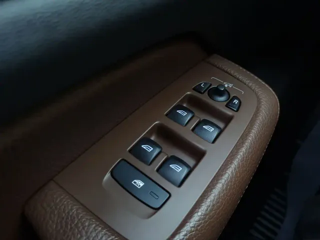 Volvo Volvo S60 2022 B4 Smart Comfort Luxury Edition — Фото автомобиля 19