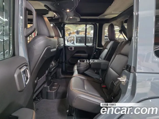 Jeep Wrangler JL — Фото автомобиля 5