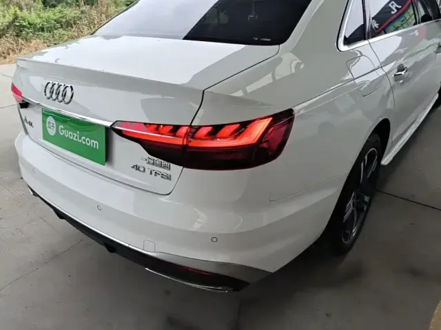 Audi A4L — Фото автомобиля 7