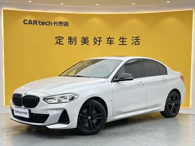 Фотография автомобиля — BMW 1 Series