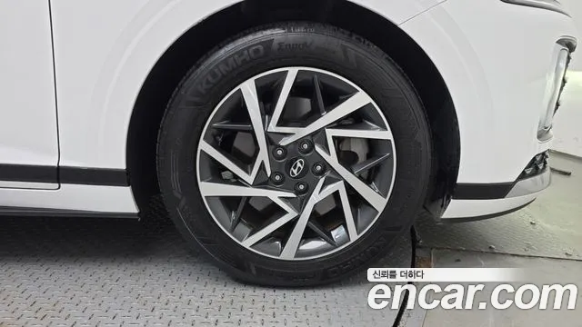 Hyundai Grandeur GN7 — Фото автомобиля 6