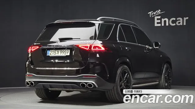 Mercedes-Benz GLE-Class — Фото автомобиля 2