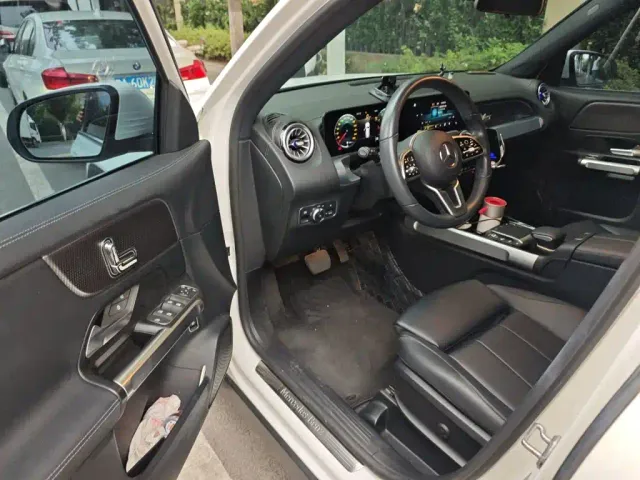Mercedes-Benz Mercedes-Benz GLB 2021 GLB 200 Dynamic — Фото автомобиля 13