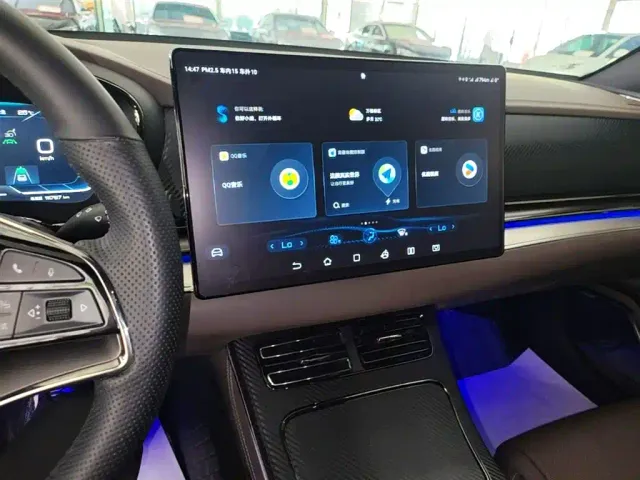 BYD Han — Фото автомобиля 12