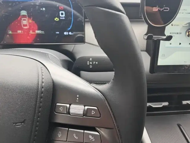 BYD Qin PLUS — Фото автомобиля 13