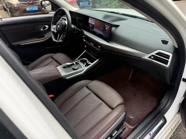 BMW 3 Series — Фото автомобиля 5