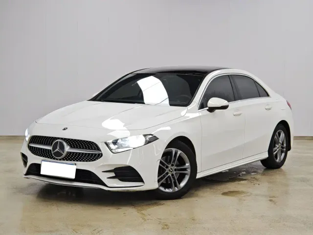 Фотография автомобиля — Mercedes-Benz A-Class