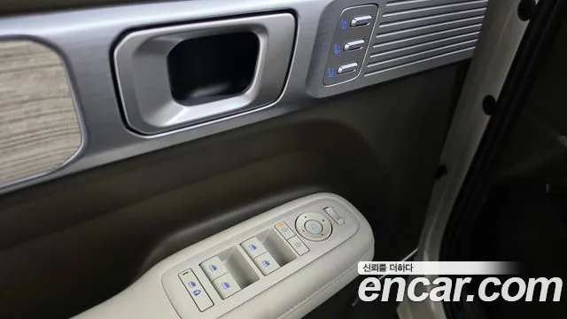 Hyundai Santa Fe MX5 — Фото автомобиля 27