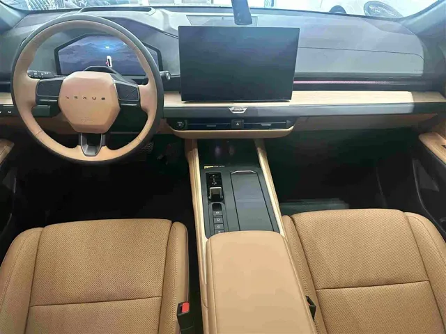 Lexus ES — Фото автомобиля 13