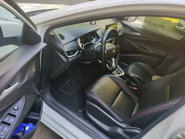 Chevrolet Cavalier — Фото автомобиля 11