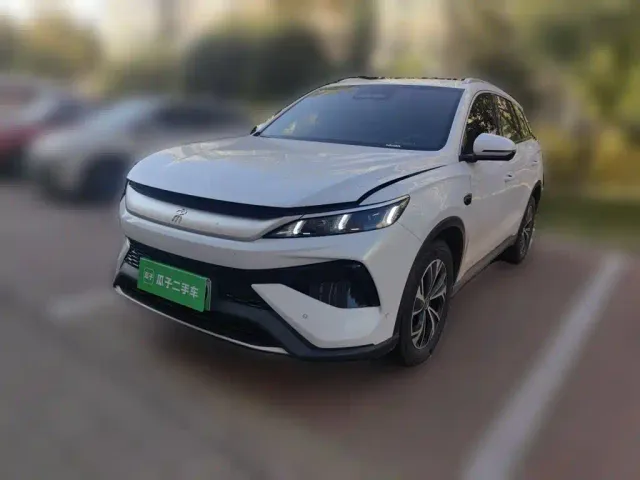 Фотография автомобиля — BYD Song Pro