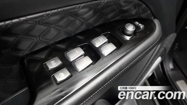 KG_Mobility_Ssangyong Rexton All Rexton Дизель 2.2 4WD — Фото автомобиля 27