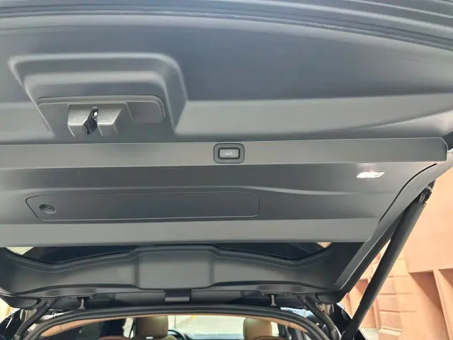 Land Rover Range Rover — Фото автомобиля 11