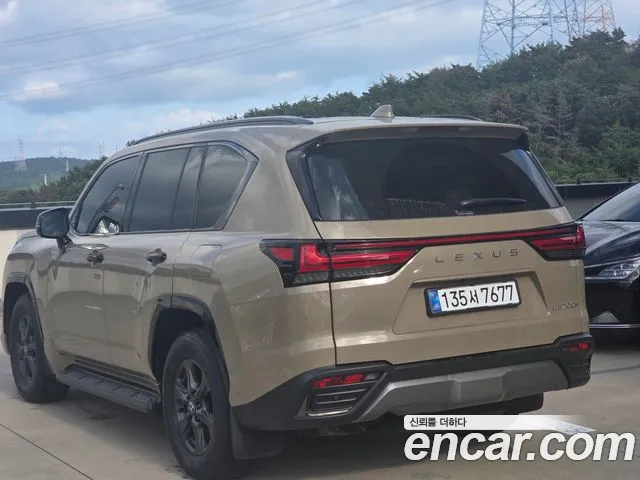 Lexus LX — Фото автомобиля 3