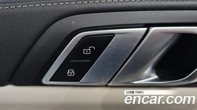 BMW X7 xDrive 40d M Sport 7 мест — Фото автомобиля 29