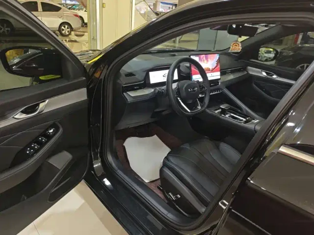 Geely Xingrui — Фото автомобиля 15