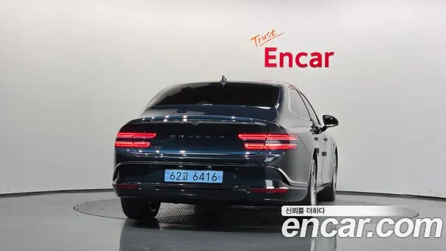 Genesis G80 RG3 — Фото автомобиля 4
