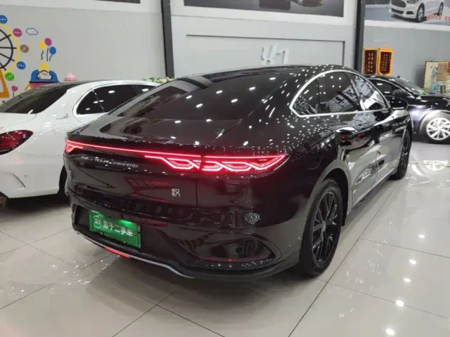 BYD Han — Фото автомобиля 6