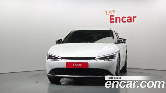 Kia EV6 — Фото автомобиля 3