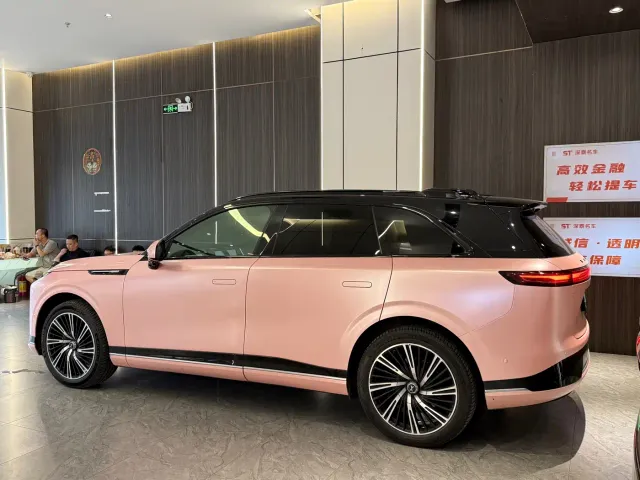 Xpeng G9 — Фото автомобиля 2