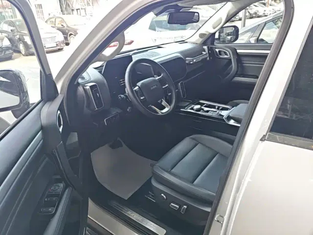 Haval Big Dog — Фото автомобиля 15