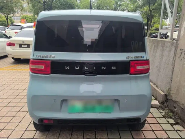 Wuling Hongguang Mini EV — Фото автомобиля 5