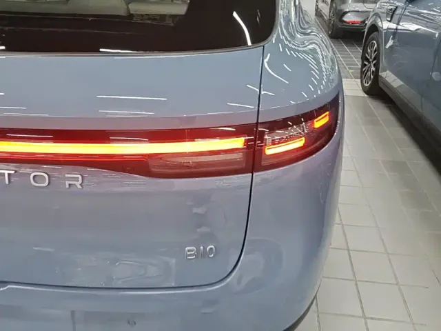 Leapmotor B10 — Фото автомобиля 7