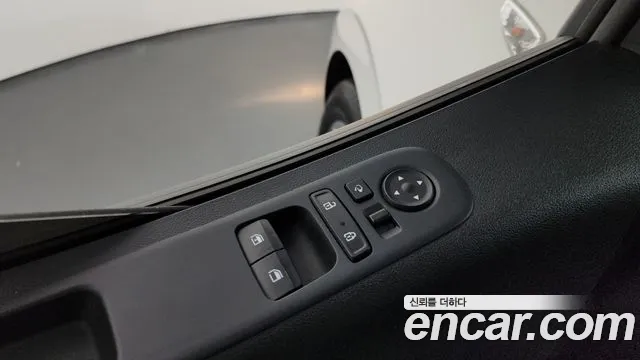 Hyundai Staria Staria Карго 5 мест — Фото автомобиля 7