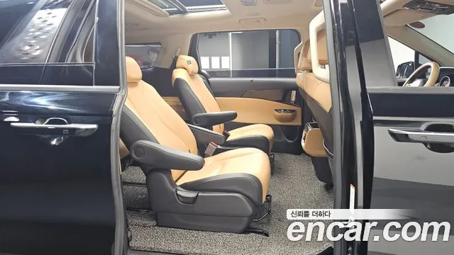 Kia Canival Carnival 4 поколение Бензин 9 мест Noblesse — Фото автомобиля 12