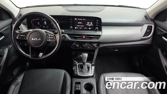 Kia Seltos — Фото автомобиля 10