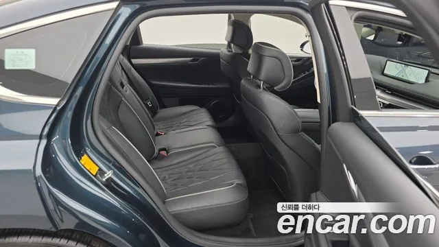 Genesis G80 RG3 — Фото автомобиля 12