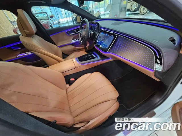 Mercedes-Benz E-Class W214 — Фото автомобиля 14