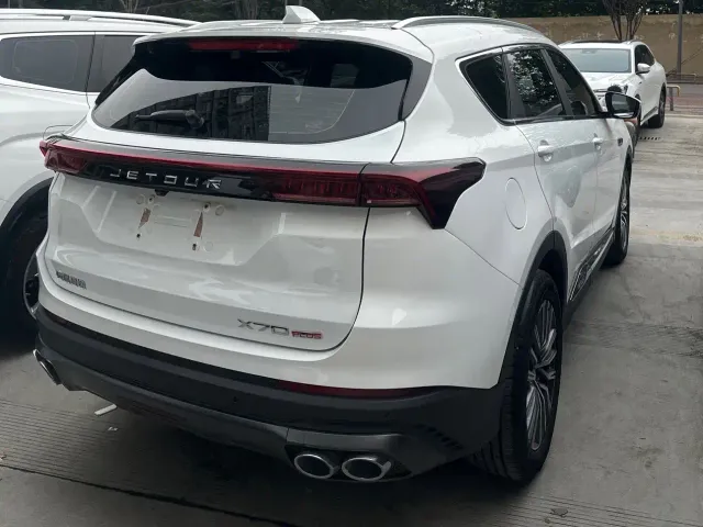 Jetour X70 Plus — Фото автомобиля 8
