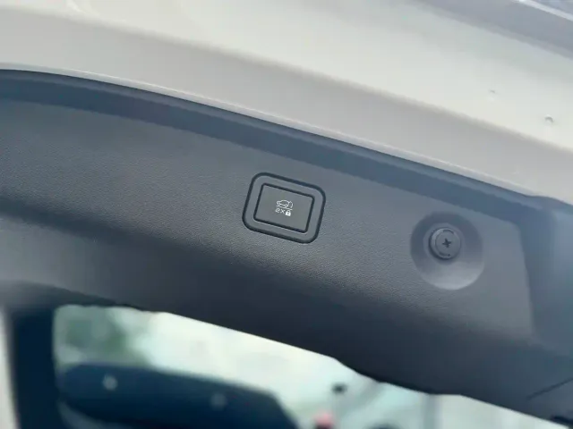 Changan CS75 Plus — Фото автомобиля 9