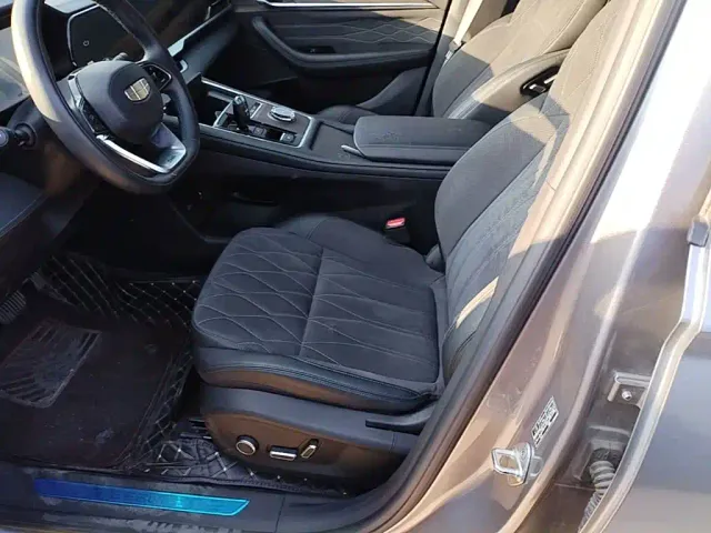 Geely Xingyue L — Фото автомобиля 14