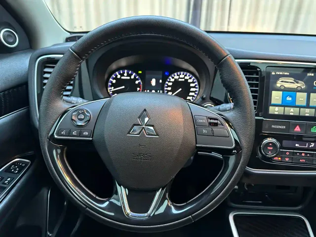 Mitsubishi Outlander — Фото автомобиля 7