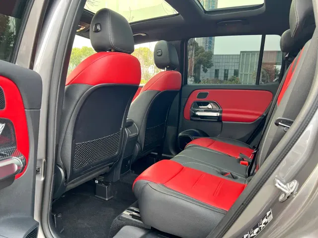 Mercedes-Benz GLB AMG — Фото автомобиля 9