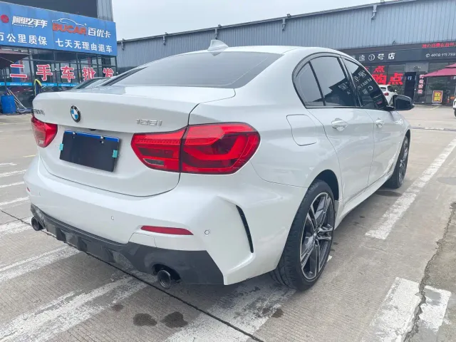 BMW 1 Series — Фото автомобиля 8