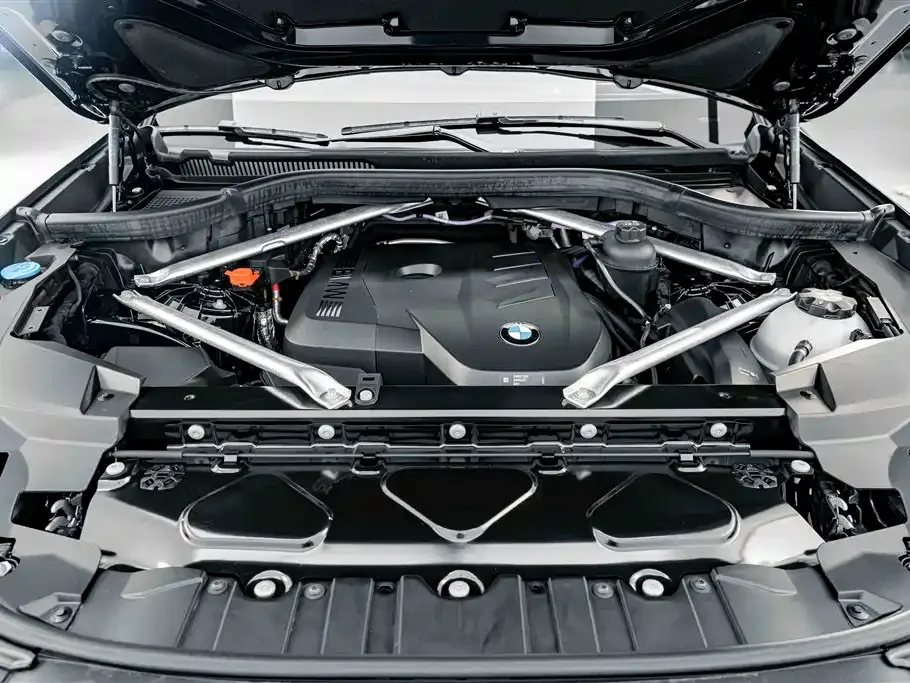 BMW BMW X5 2023 xDrive 30Li Premium M Sport Package — Фото автомобиля 26
