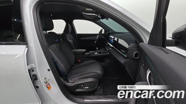 Renault-KoreaSamsung Grand Koleos Grand Koleos 2.0 Esprit Alpine 2WD — Фото автомобиля 11