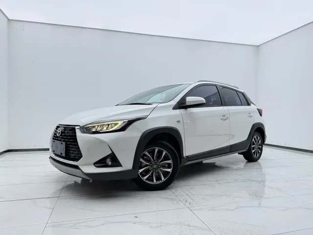 Фотография автомобиля — Toyota YARiS L Zhi Xuan