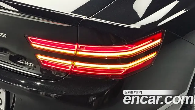 Genesis G80 RG3 — Фото автомобиля 8
