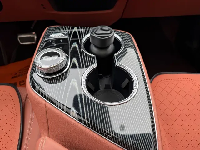 Cadillac Optiq — Фото автомобиля 12