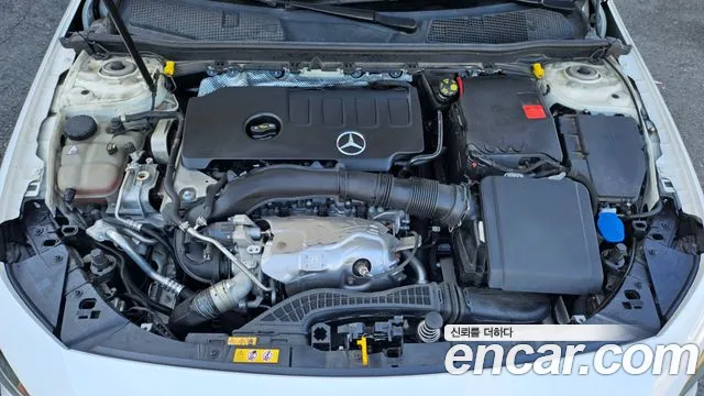 Mercedes-Benz A-Class W177 — Фото автомобиля 13