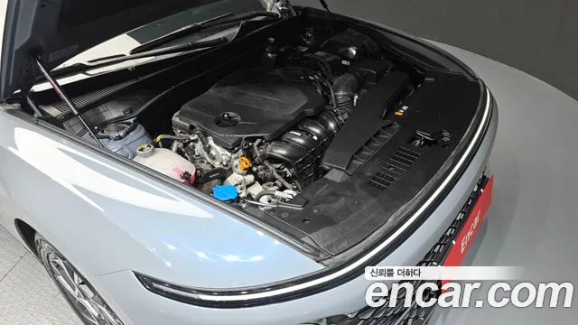 Hyundai Grandeur Grandeur (GN7) 2.5 Бензин 2WD — Фото автомобиля 6