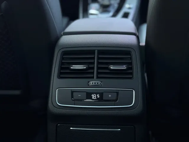 Audi A4L — Фото автомобиля 19
