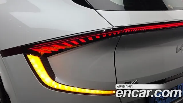Kia EV6 — Фото автомобиля 23