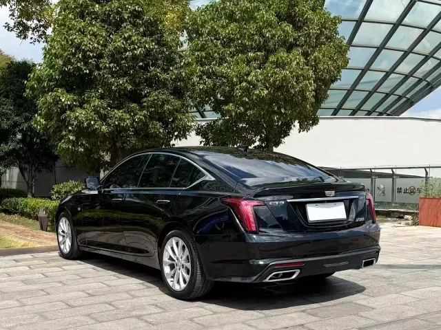 Cadillac CT5 — Фото автомобиля 7