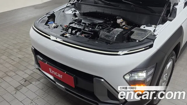 Hyundai Kona Kona (SX2) Бензин 2.0 2WD — Фото автомобиля 6
